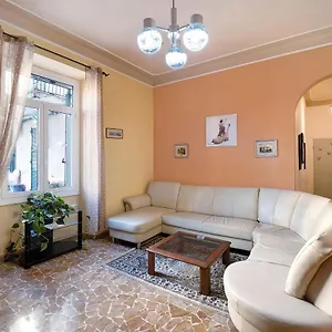 Casa vacanze Casa Amira, Imperia