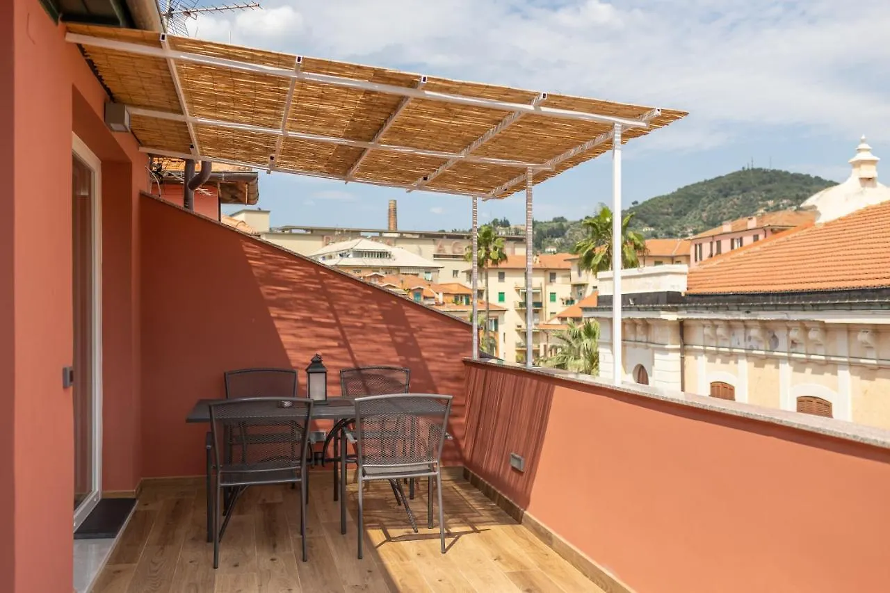 Casa Vacanza  La Rosa  Oneglia Centro Imperia